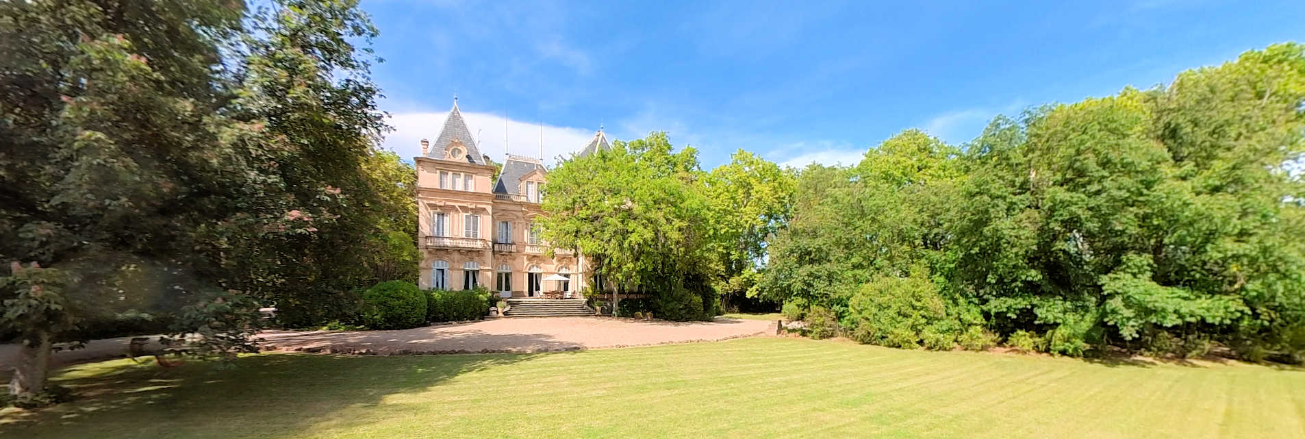 Rent a Château in France